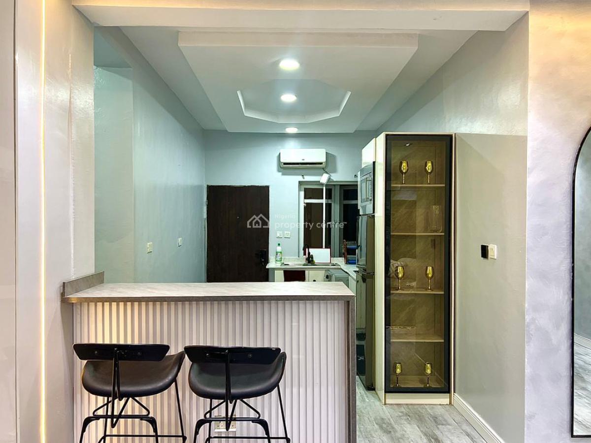 Luxury 3bedroom Semi Detached Duplex, with Xbox  , Snooker , Balcony a, Lekki Phase 1, Lekki, Lagos, Flat / Apartment Short Let