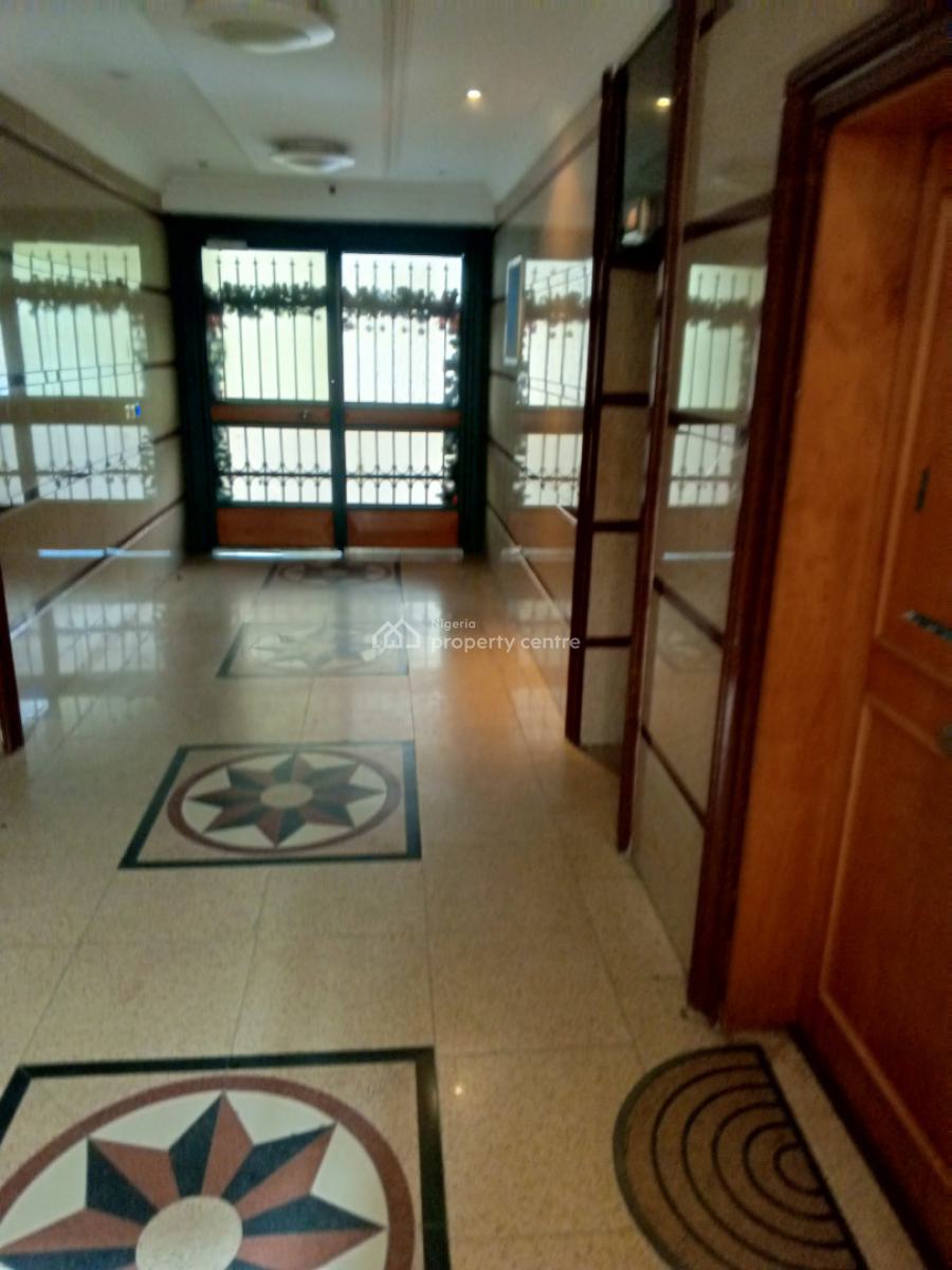 Luxury 4 Bed Pentfloor Flat, Admiralty Towers, Gerard Road, Old Ikoyi, Ikoyi, Lagos, Flat / Apartment for Rent
