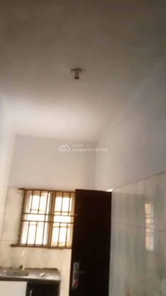 Lovely Ground Floor 2 Bedroom Apartment, Via Cement Bus Stop, Mangoro, Ikeja, Lagos, Flat / Apartment for Rent