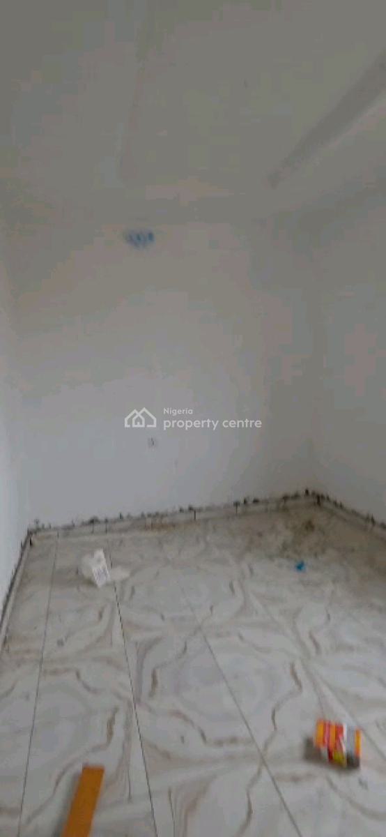 Very Decent, Standard and Spacious Newly Built Miniflat, Upstairs, Shomolu, Lagos, Mini Flat (room and Parlour) for Rent