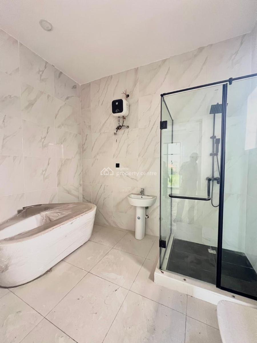 Spacious 5 Bedroom Duplex with Bq in a Secure and Serene Estate, Spacious 5 Bedroom Duplex with Bq in a Secure Estate, Osapa, Lekki, Lagos, Detached Duplex for Sale