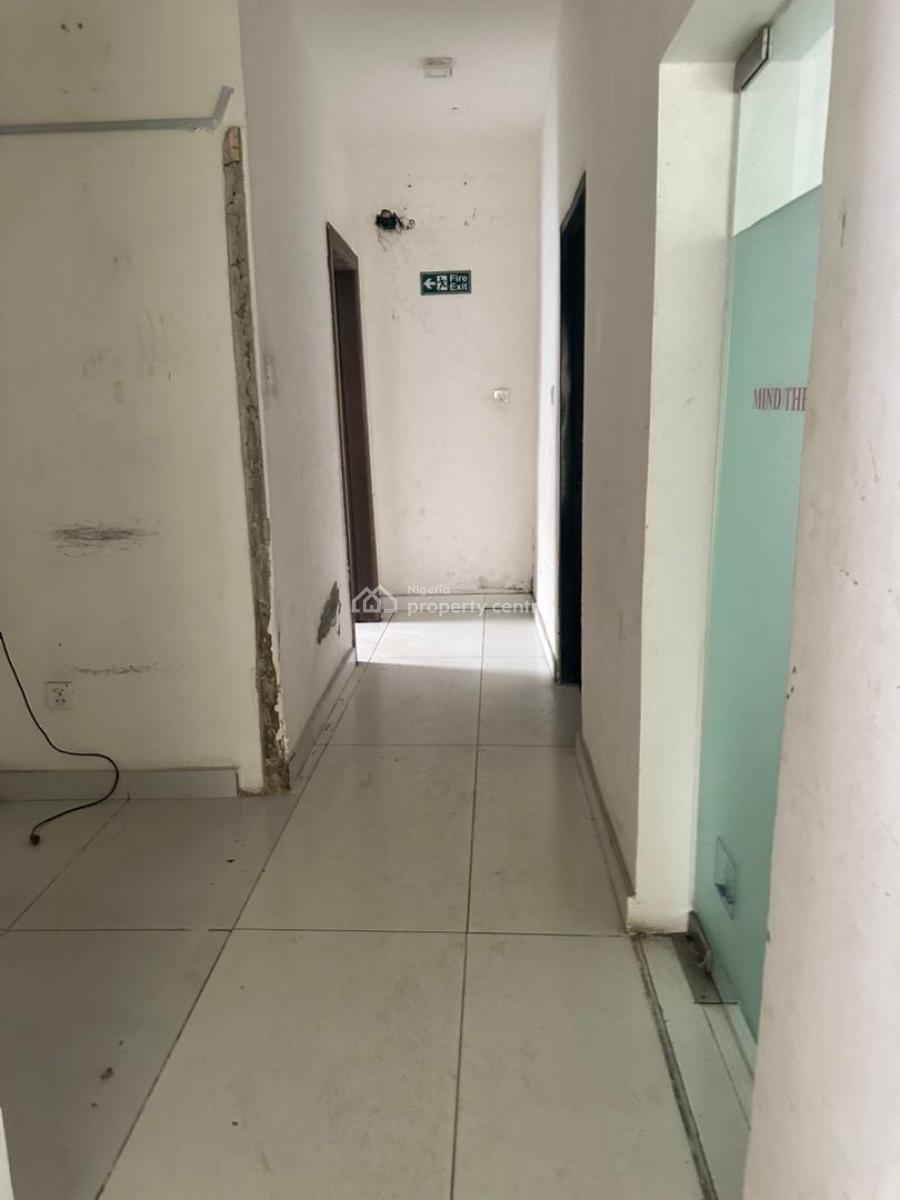 5bedroom Semi Detached House with Bq at Lekki Phase 1, Off Admiralty Way Lekki Phase 1, Lekki Phase 1, Lekki, Lagos, Semi-detached Duplex for Rent