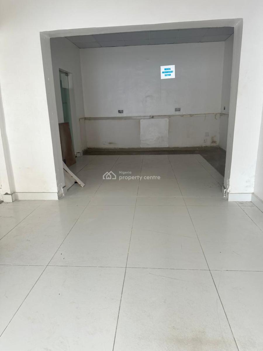 5bedroom Semi Detached House with Bq at Lekki Phase 1, Off Admiralty Way Lekki Phase 1, Lekki Phase 1, Lekki, Lagos, Semi-detached Duplex for Rent