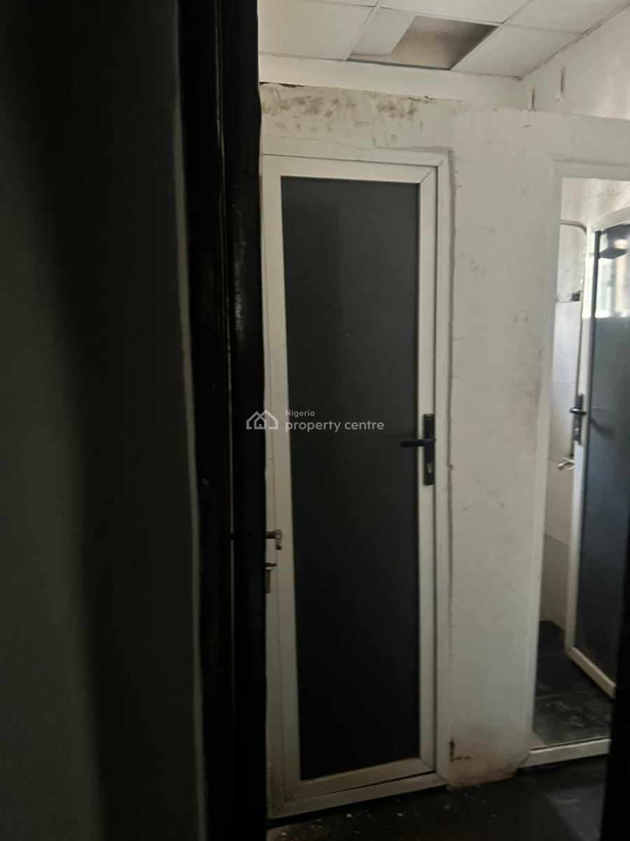 5bedroom Semi Detached House with Bq at Lekki Phase 1, Off Admiralty Way Lekki Phase 1, Lekki Phase 1, Lekki, Lagos, Semi-detached Duplex for Rent