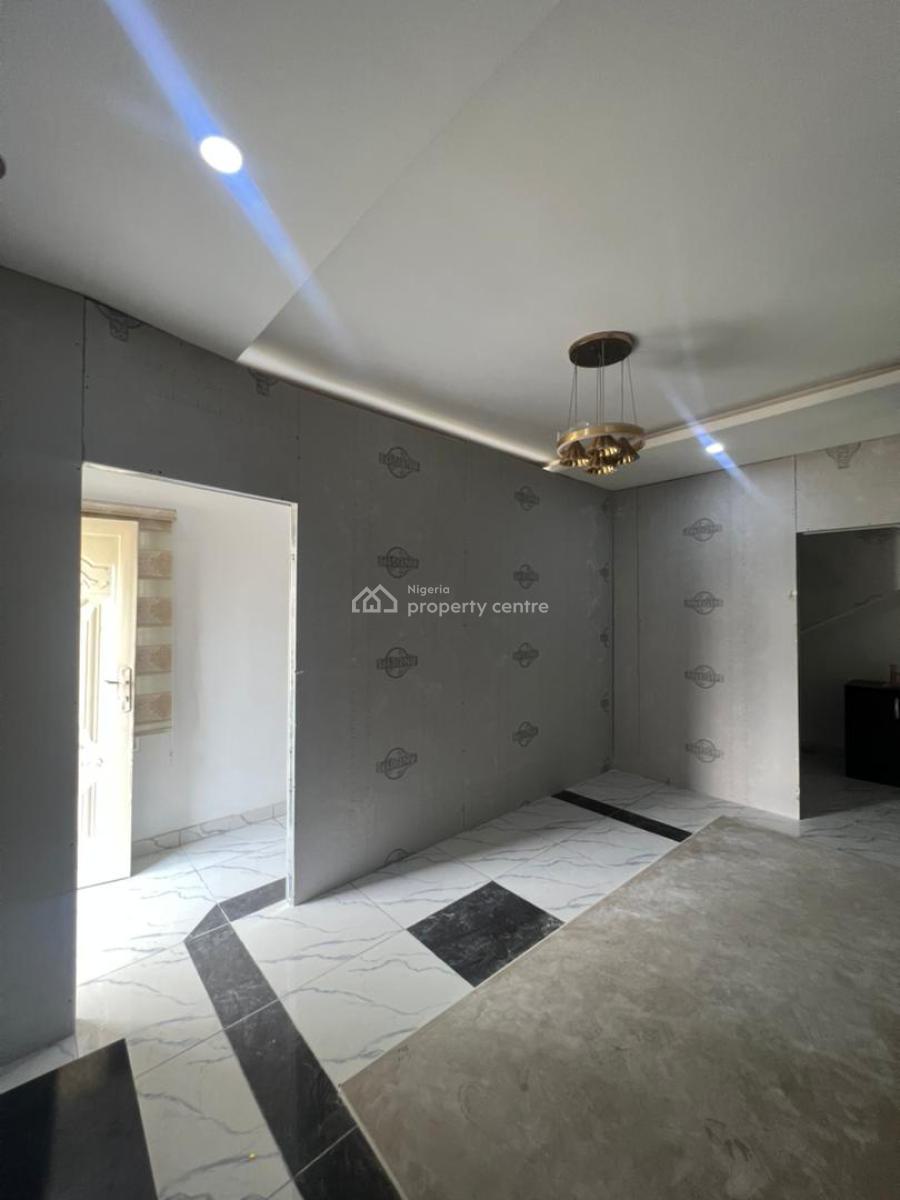 Spacious Studio Room Self-contained, Victoria Crest Estate 3 Orchid Road, Lekki, Lagos, Self Contain (single Rooms) for Rent