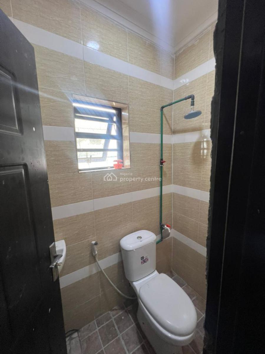 Spacious Studio Room Self-contained, Victoria Crest Estate 3 Orchid Road, Lekki, Lagos, Self Contain (single Rooms) for Rent