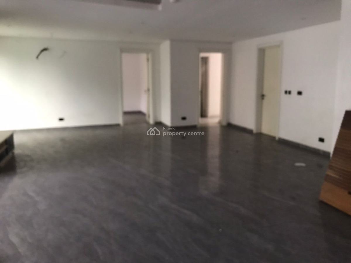 4 Bedroom  Massionette with a Bq, Old Ikoyi, Ikoyi, Lagos, Block of Flats for Sale