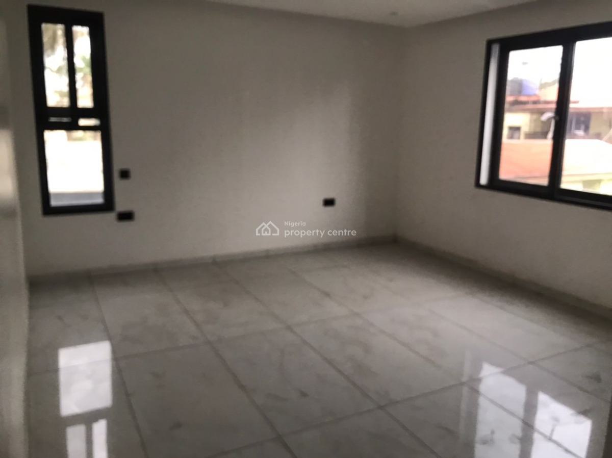 4 Bedroom  Massionette with a Bq, Old Ikoyi, Ikoyi, Lagos, Block of Flats for Sale