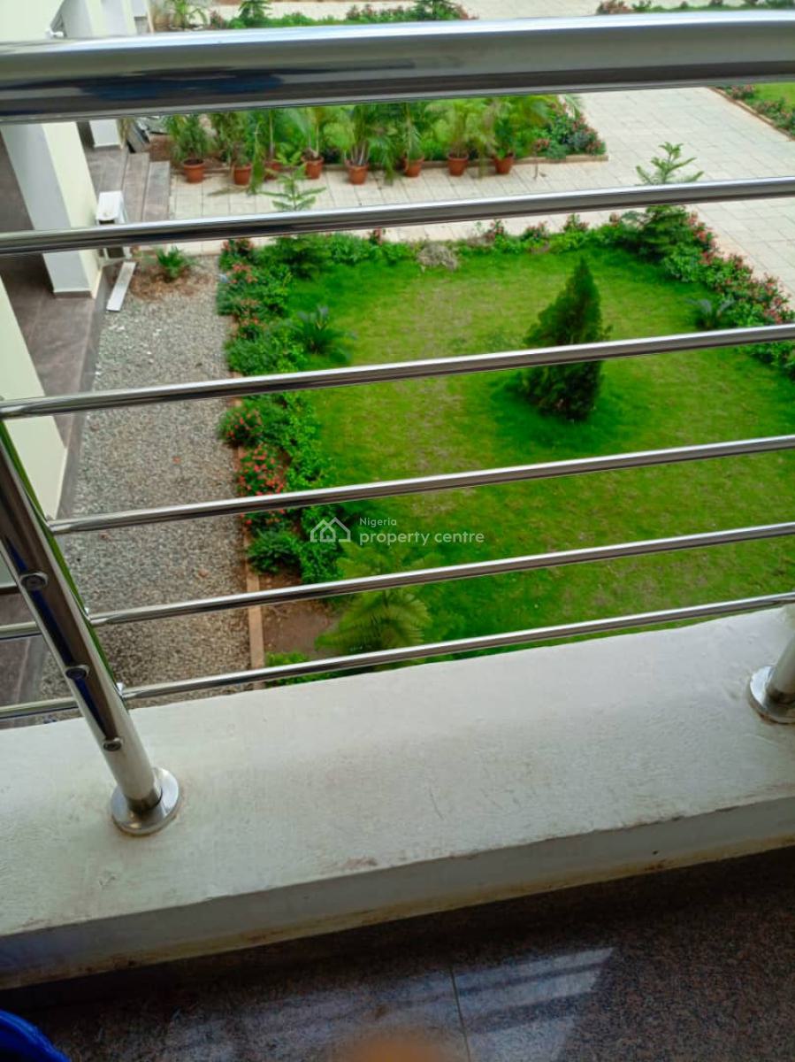 Tastefully Finished Spacious Standard Standard Built.   Complex:  500s, By Maitama Main, Maitama District, Abuja, Plaza / Complex / Mall for Rent