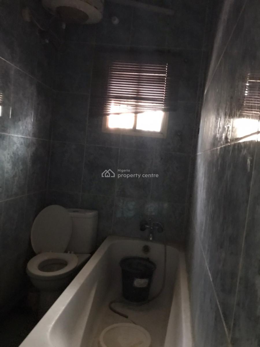 Very Standard Room Self Contained Upstairs in a Secured Location., Lekki Phase 1, Lekki, Lagos, Self Contain (single Rooms) for Rent