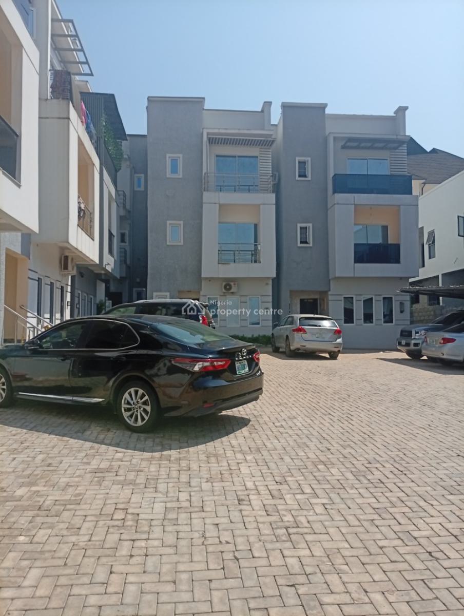 Tastefully Finished and Spacious 4 Bedroom Terraced Duplex with a Bq, Guzape District, Abuja, Terraced Duplex for Rent