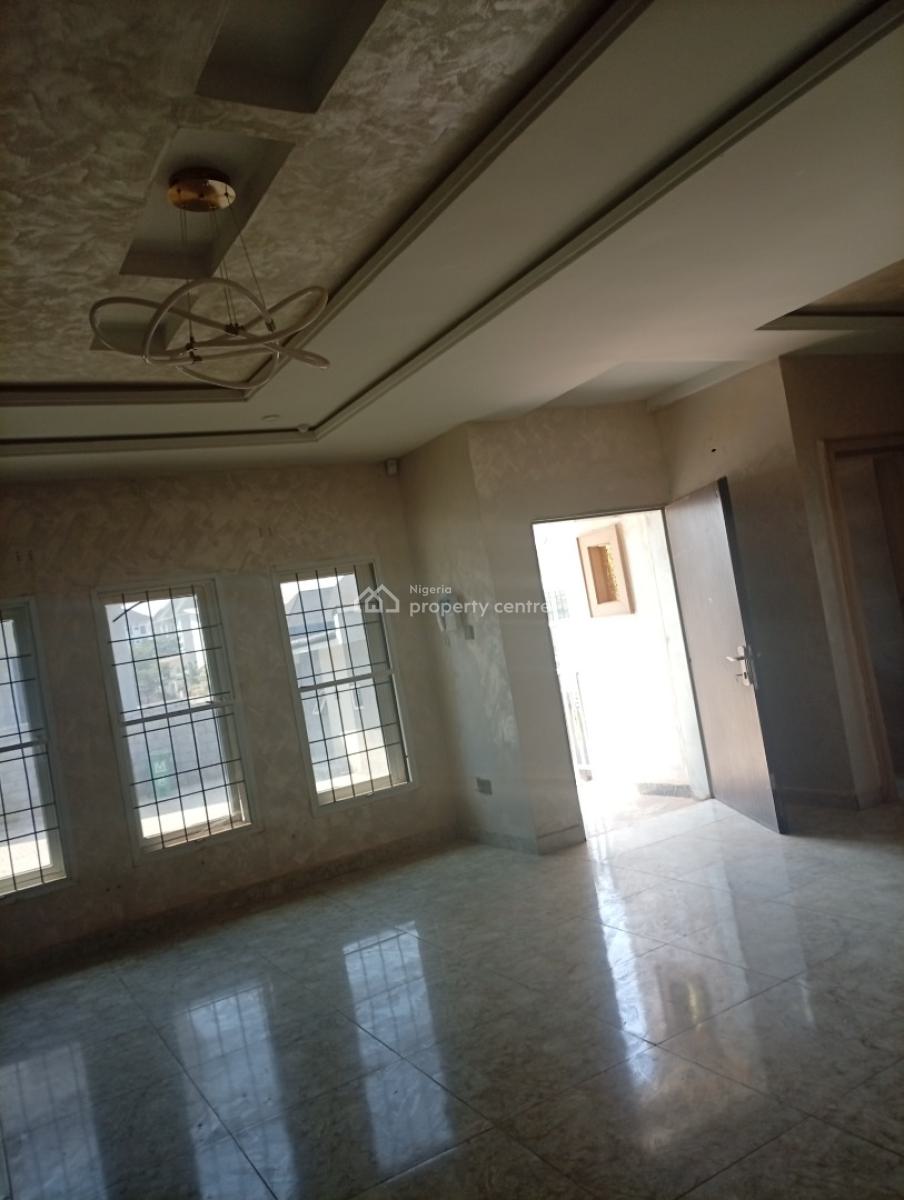 Tastefully Finished and Spacious 4 Bedroom Terraced Duplex with a Bq, Guzape District, Abuja, Terraced Duplex for Rent