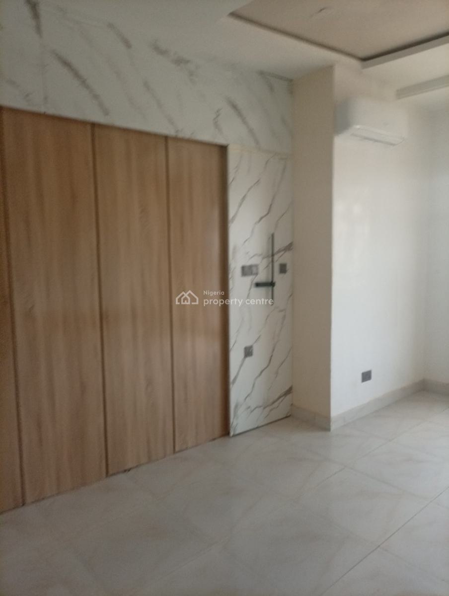 Tastefully Finished and Spacious 4 Bedroom Terraced Duplex with a Bq, Guzape District, Abuja, Terraced Duplex for Rent