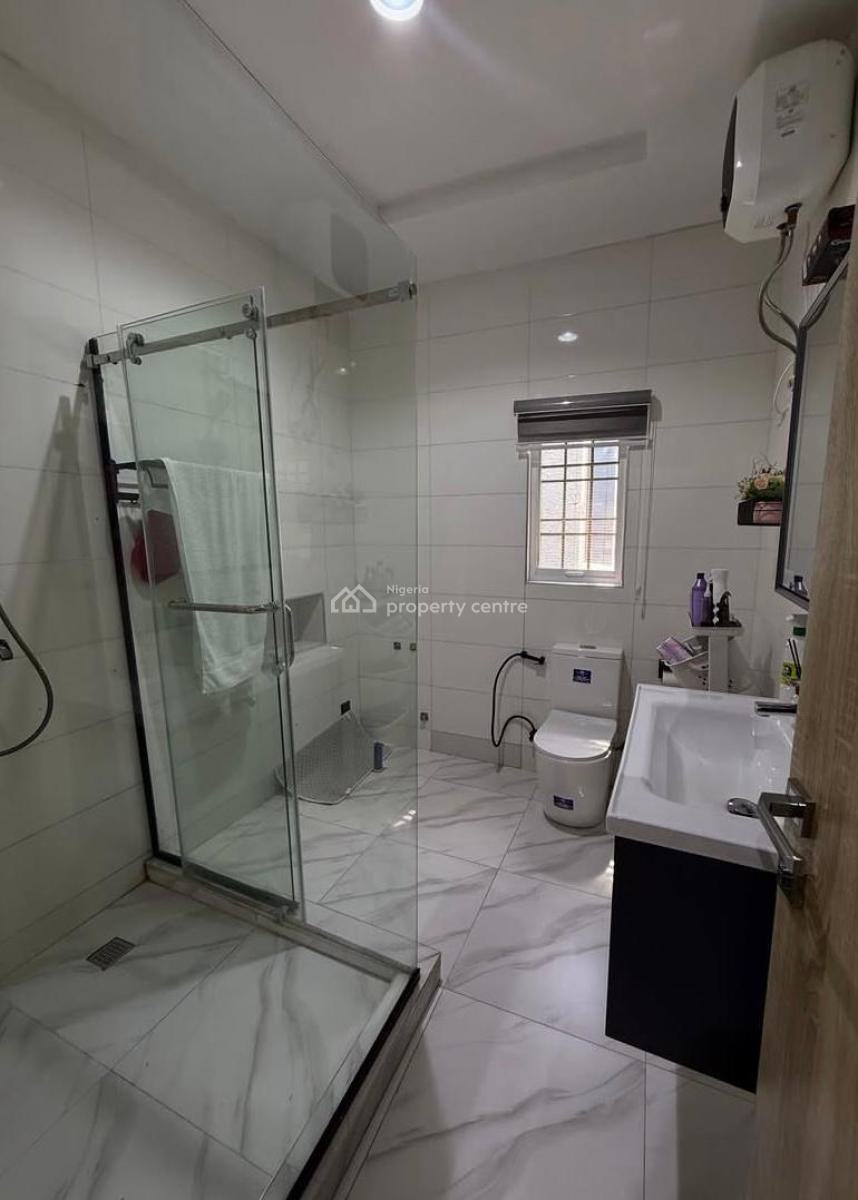 4-bedrooms Terrace Duplex with Bq, Main, Guzape District, Abuja, Terraced Duplex for Rent