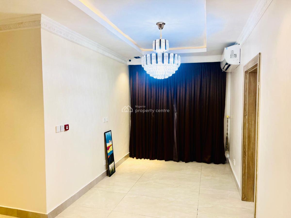 Luxury Five Bedroom Penthouse with Bq on 369sqm, Periwinkle Estate, Lekki Phase 1, Lekki, Lagos, Block of Flats for Sale