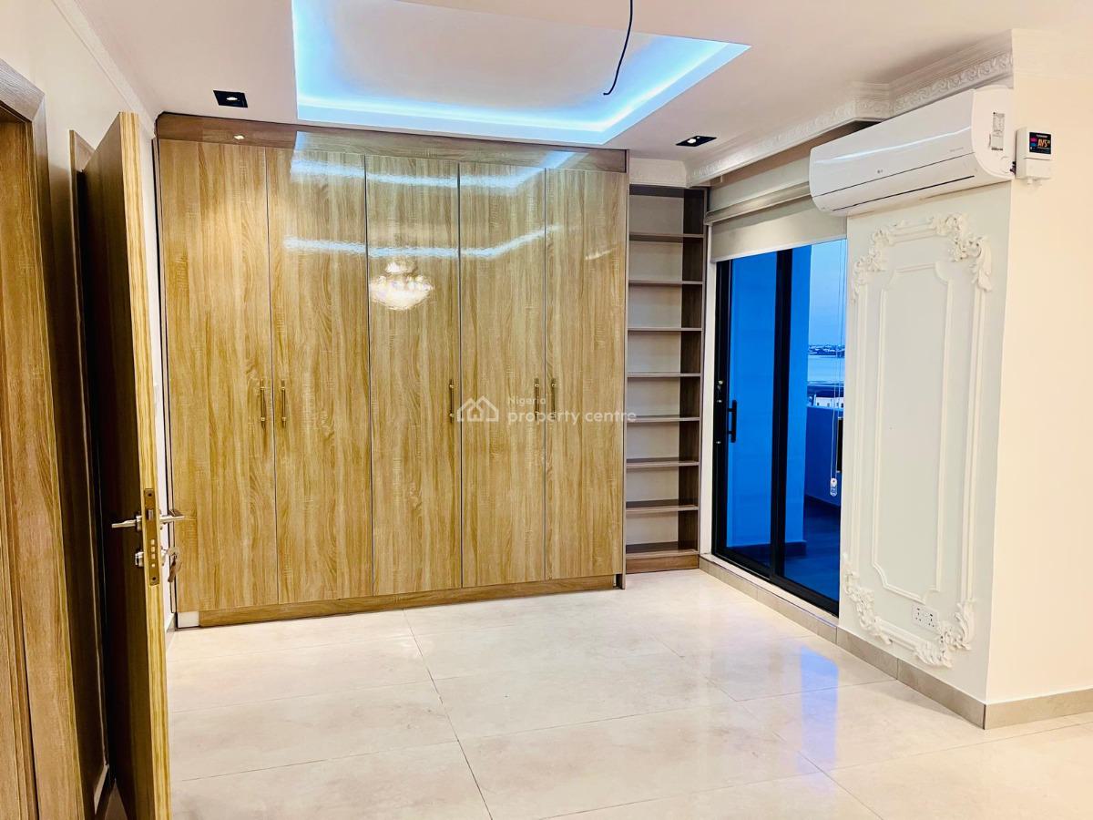Luxury Five Bedroom Penthouse with Bq on 369sqm, Periwinkle Estate, Lekki Phase 1, Lekki, Lagos, Block of Flats for Sale