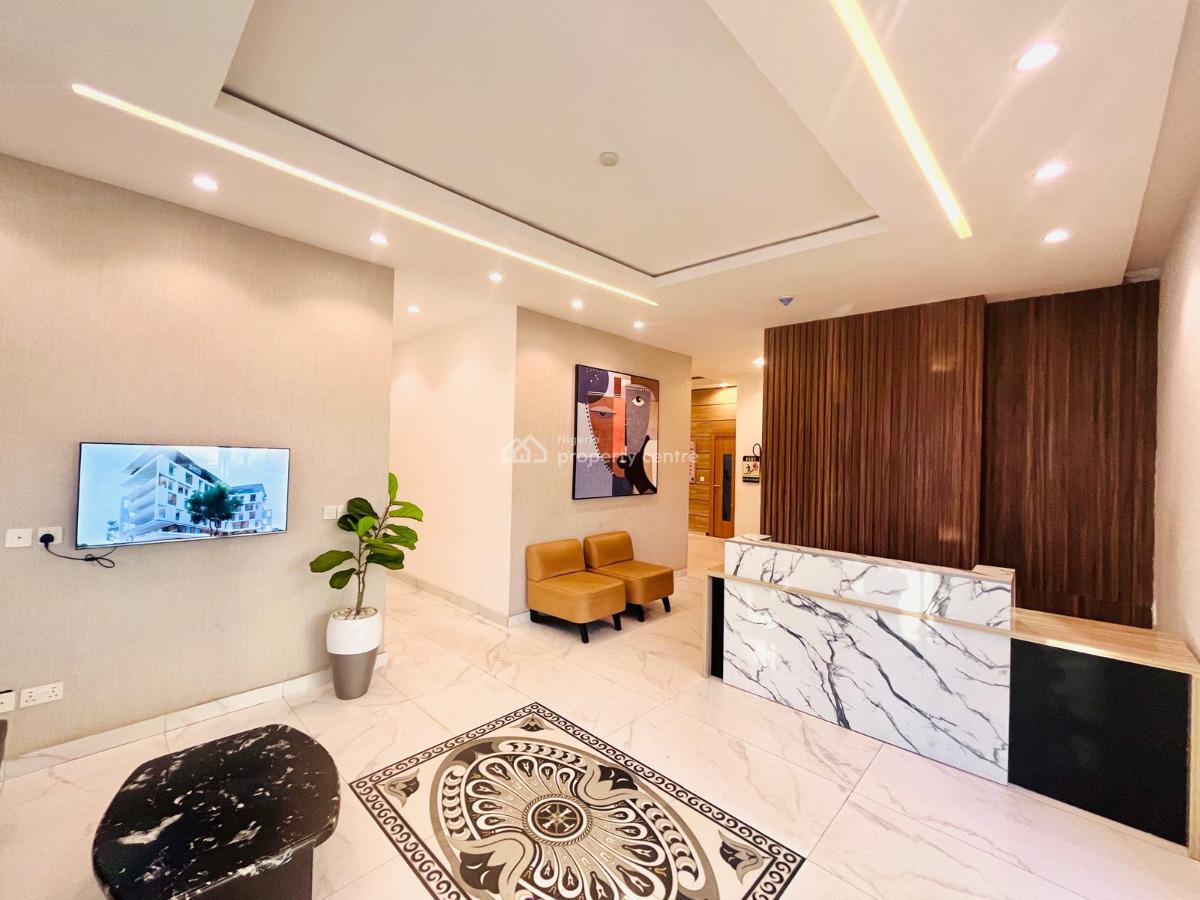 Luxury Five Bedroom Penthouse with Bq on 369sqm, Periwinkle Estate, Lekki Phase 1, Lekki, Lagos, Block of Flats for Sale