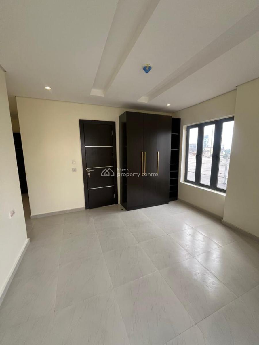 4 Bedroom Apartment with Elevator & Swimming Pool & Gym, Banana Island Road, Ikoyi, Lagos, Flat / Apartment for Sale