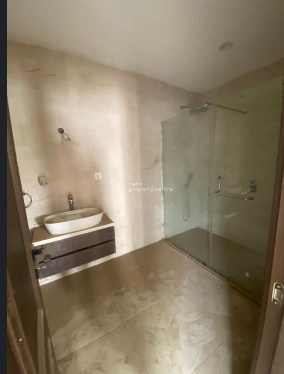 4-bedrooms Terrace Duplex with Bq, Tarred Road, Jabi, Abuja, Terraced Duplex for Rent