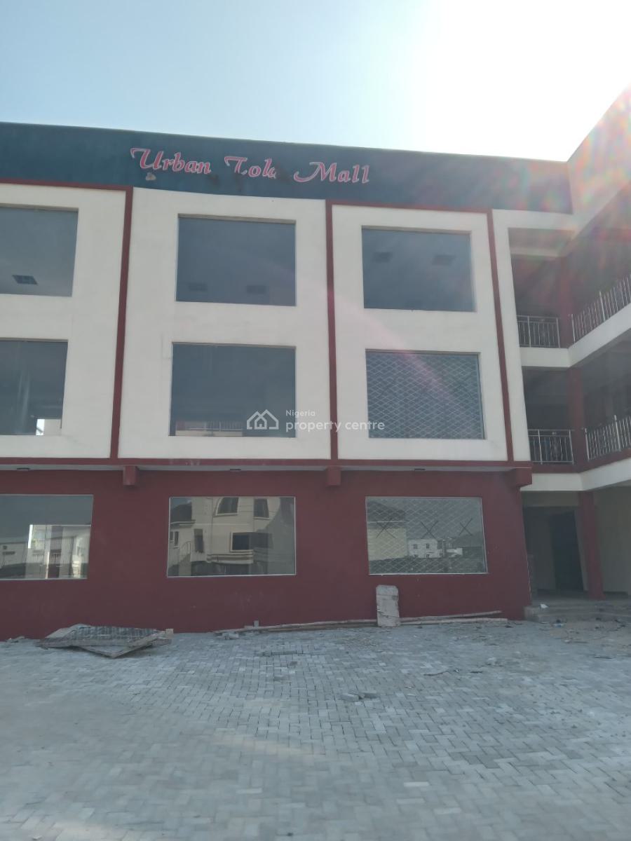 Luxury 3 Unit, Ajah, Ajah, Lagos, Office Space for Sale