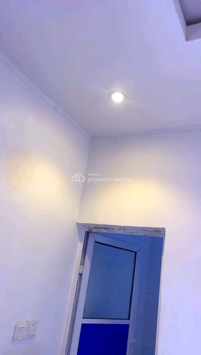 a Mini Flat Apartment for Lease, 15a, Mafowoku Street, Akoka, Yaba, Lagos, Mini Flat (room and Parlour) for Sale