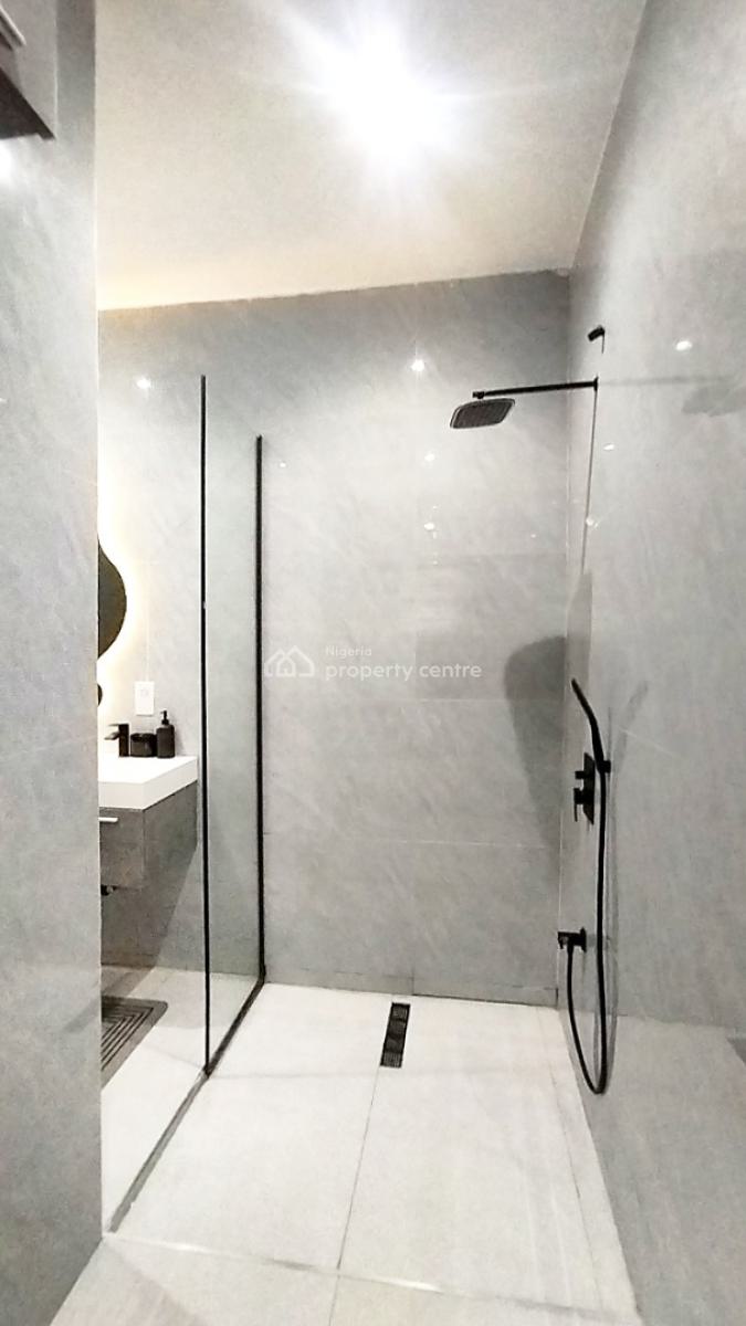Spacious Massive Luxry Furnish Apartment, Secure Estate The Cello Apartment Ii Off Freedwey Ikate Lagos, Lekki Phase 1, Lekki, Lagos, Block of Flats for Sale