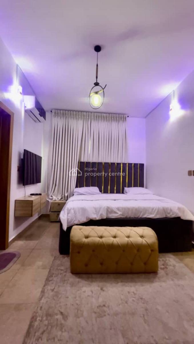 Luxury 3 Bedroom Apartment, Off Freedom Way, Lekki Phase 1, Lekki, Lagos, Flat / Apartment Short Let
