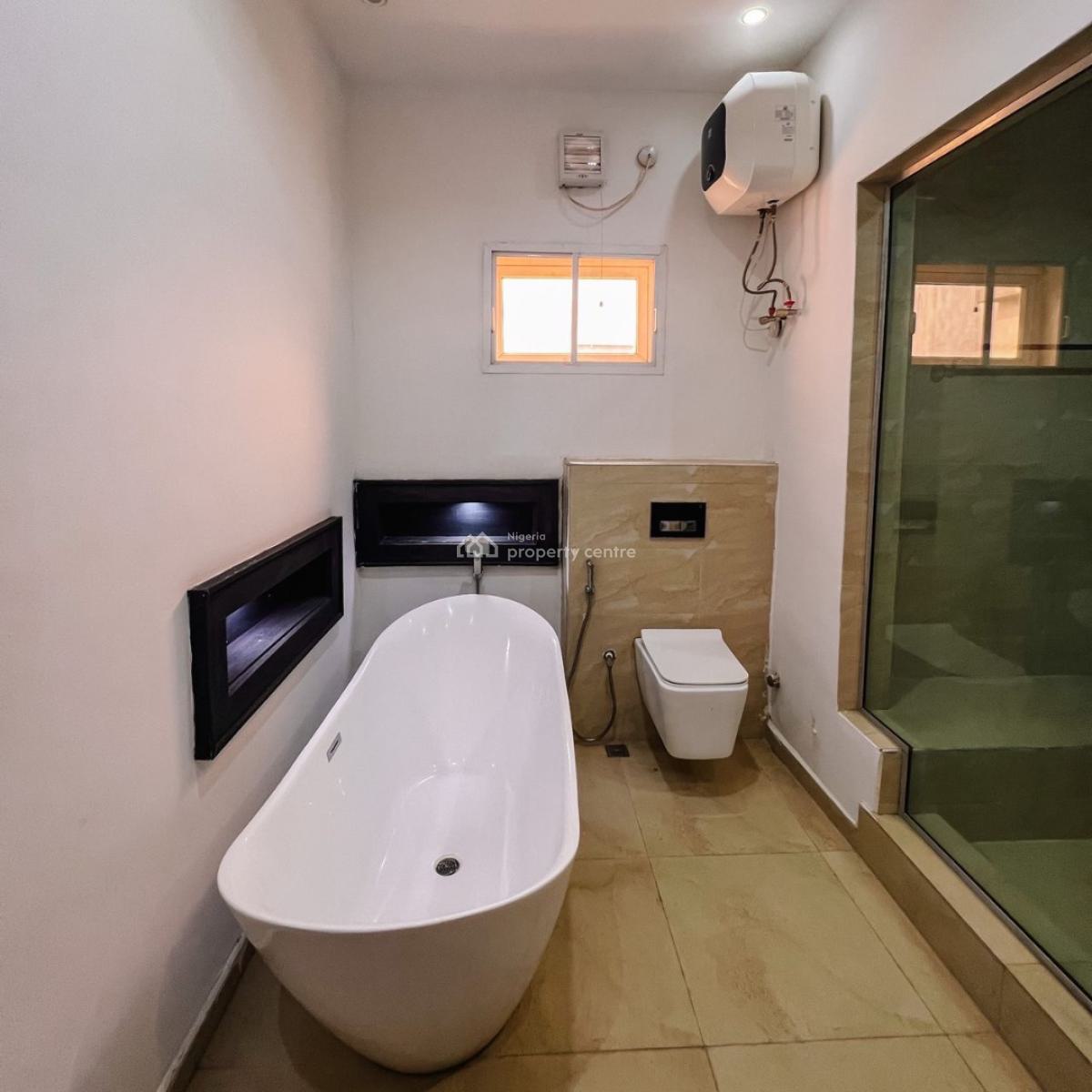 a 5 Bedroom Terrace in a Secure Estate, Wuye, Wuye, Abuja, Terraced Duplex for Rent