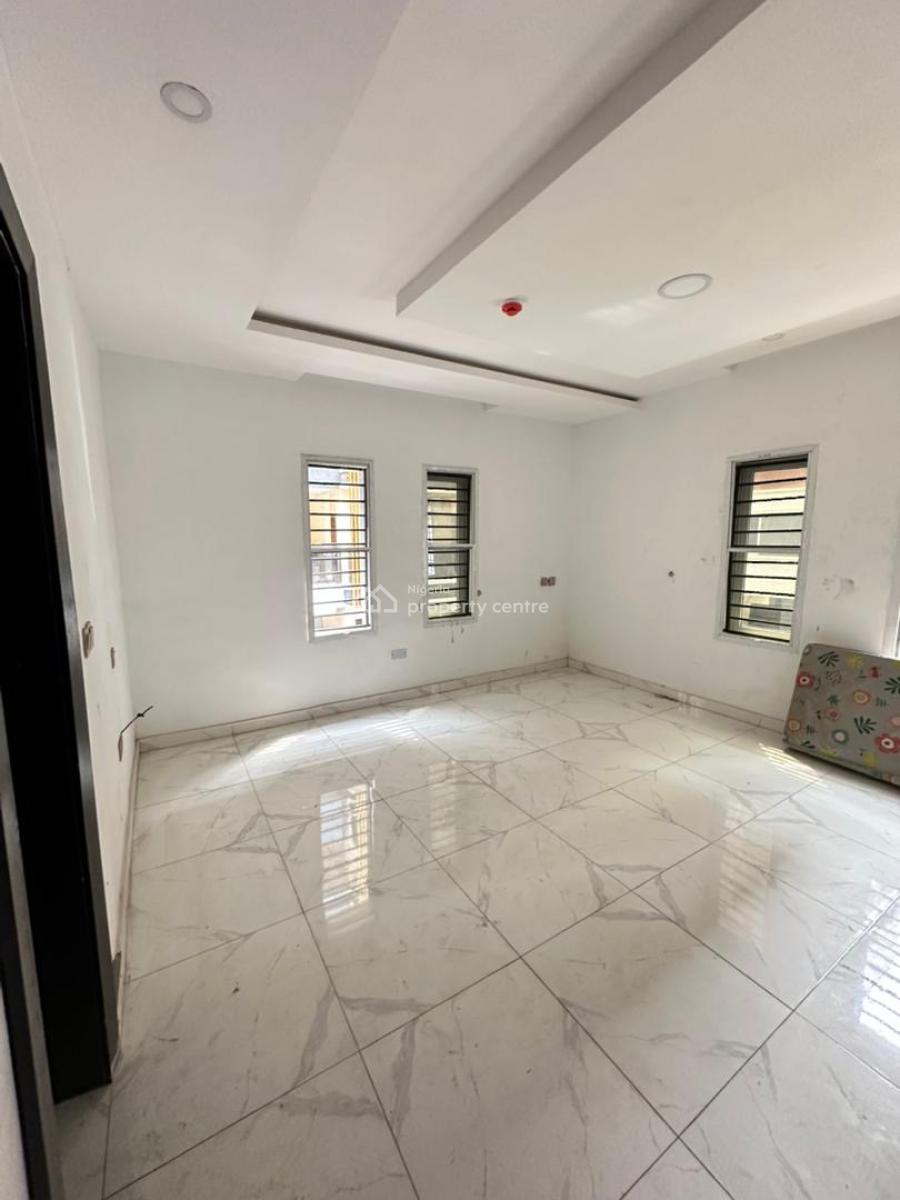 2 Bedroom Apartment with a Swimming Pool in a Secure in Serene Env, Lekki Phase 1, Lekki, Lagos, Flat / Apartment for Rent