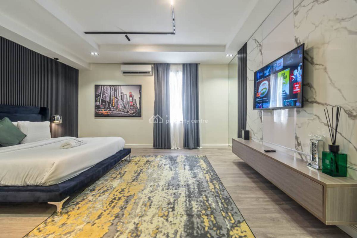 Beautiful 3-bed Maisonette on The 2nd Floor with Restaurant & Boutique, Victoria Island (vi), Lagos, Flat / Apartment Short Let