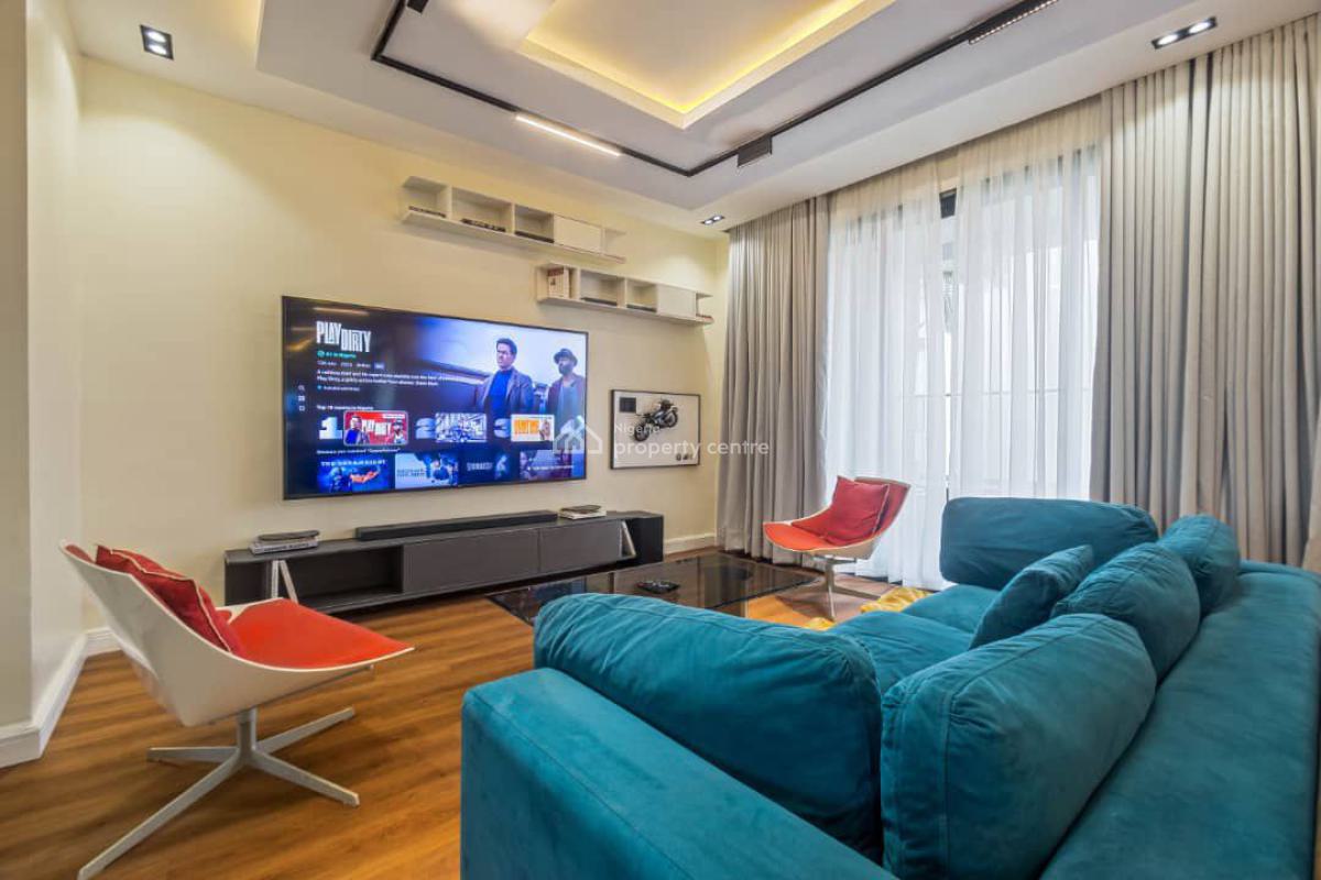 Beautiful 3-bed Maisonette on The 2nd Floor with Restaurant & Boutique, Victoria Island (vi), Lagos, Flat / Apartment Short Let