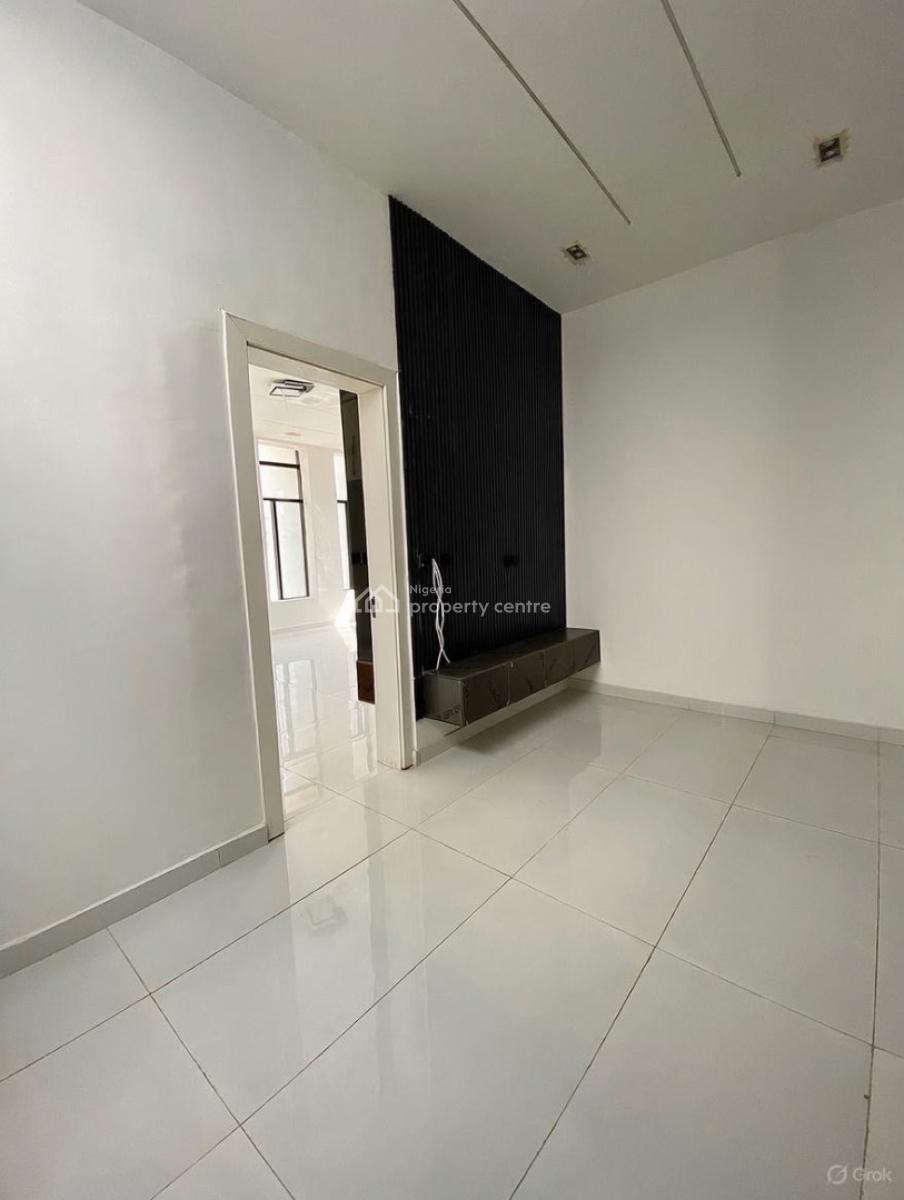 Contemporary 5 Bedroom Detached Duplex with Bq, Chevron, Lekki, Lagos, Detached Duplex for Sale