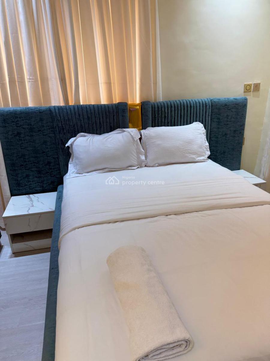 Scarlett --- Luxury 3-bedroom Apartment with Wine Bar & Snooker, Victoria Island (vi), Lagos, Flat / Apartment Short Let