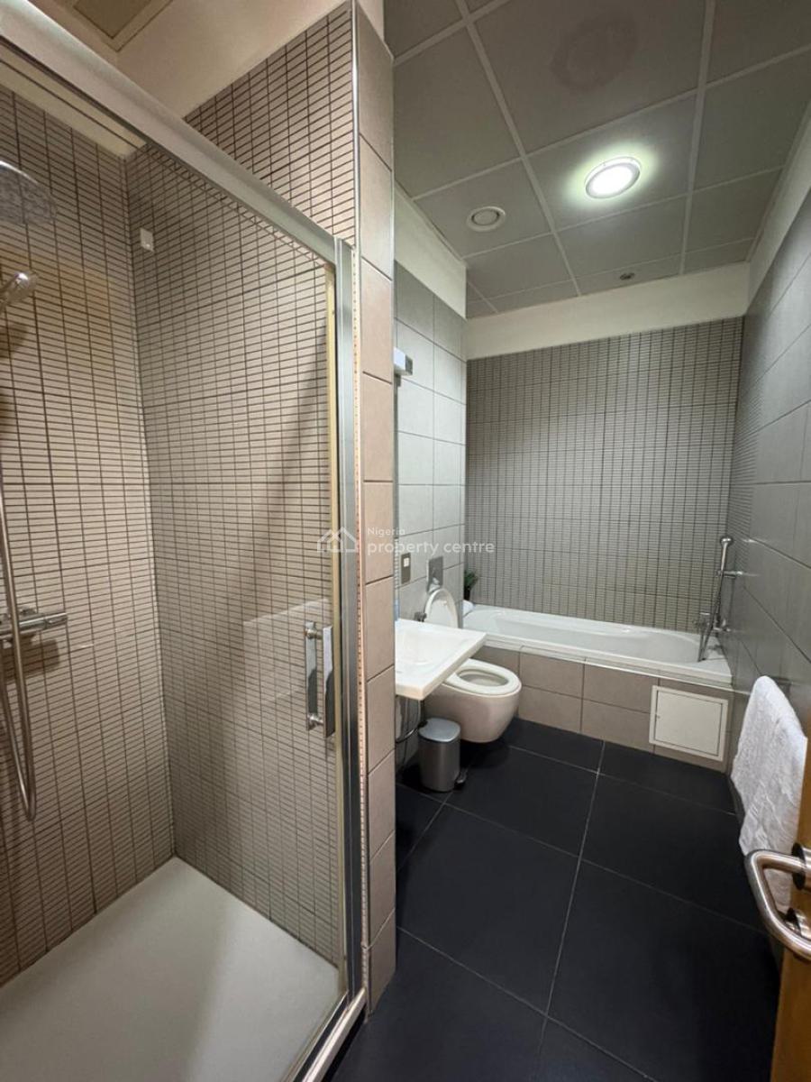 Stunning 3-bedroom Apartment with Balcony & Stunning Views, Ikoyi, Lagos, Flat / Apartment Short Let