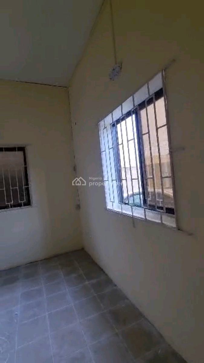 Decent Mini Ground Flat 1t 1b Separated N Kitchen Cabs, Julius Kadiri By Police Station, Ifako, Gbagada, Lagos, Mini Flat (room and Parlour) for Rent