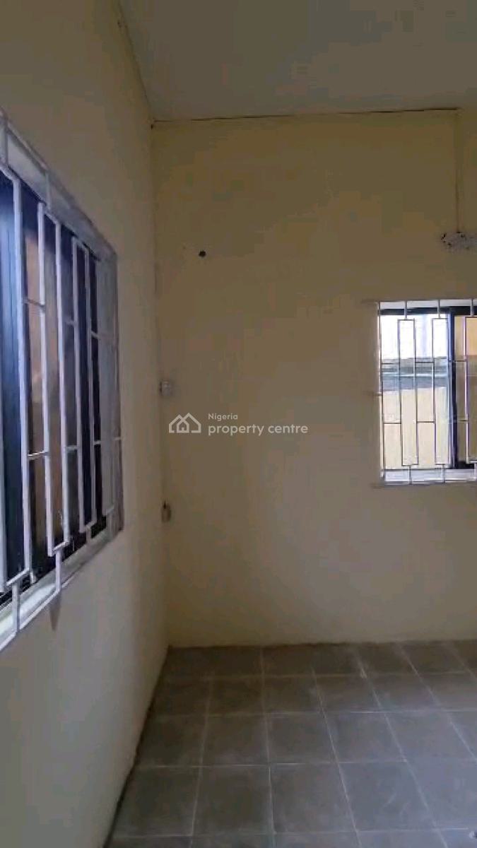 Decent Mini Ground Flat 1t 1b, Julius Kadiri By Police Station, Ifako, Gbagada, Lagos, Mini Flat (room and Parlour) for Rent