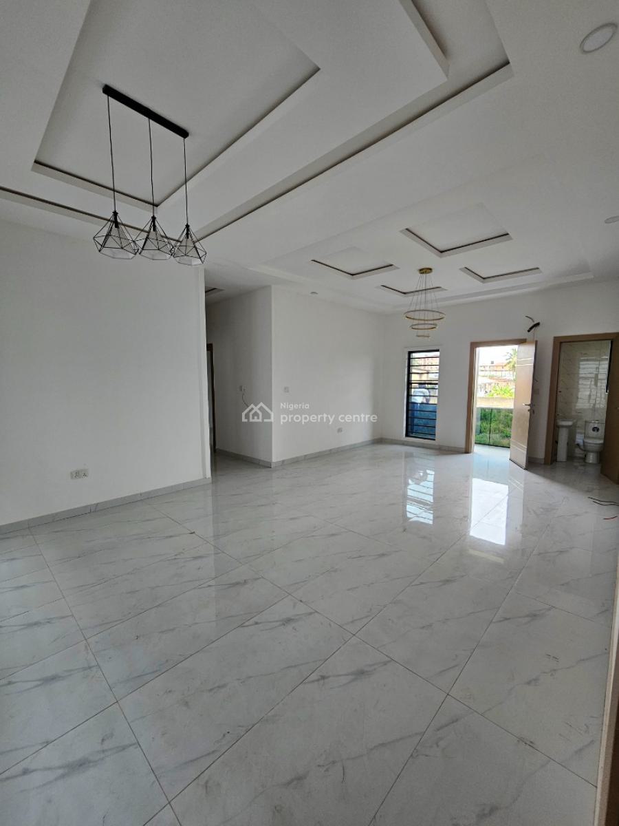 3 Bedroom Apartment in a Secure Estate., Lagos, Omole Phase 1, Ikeja, Lagos, Flat / Apartment for Sale