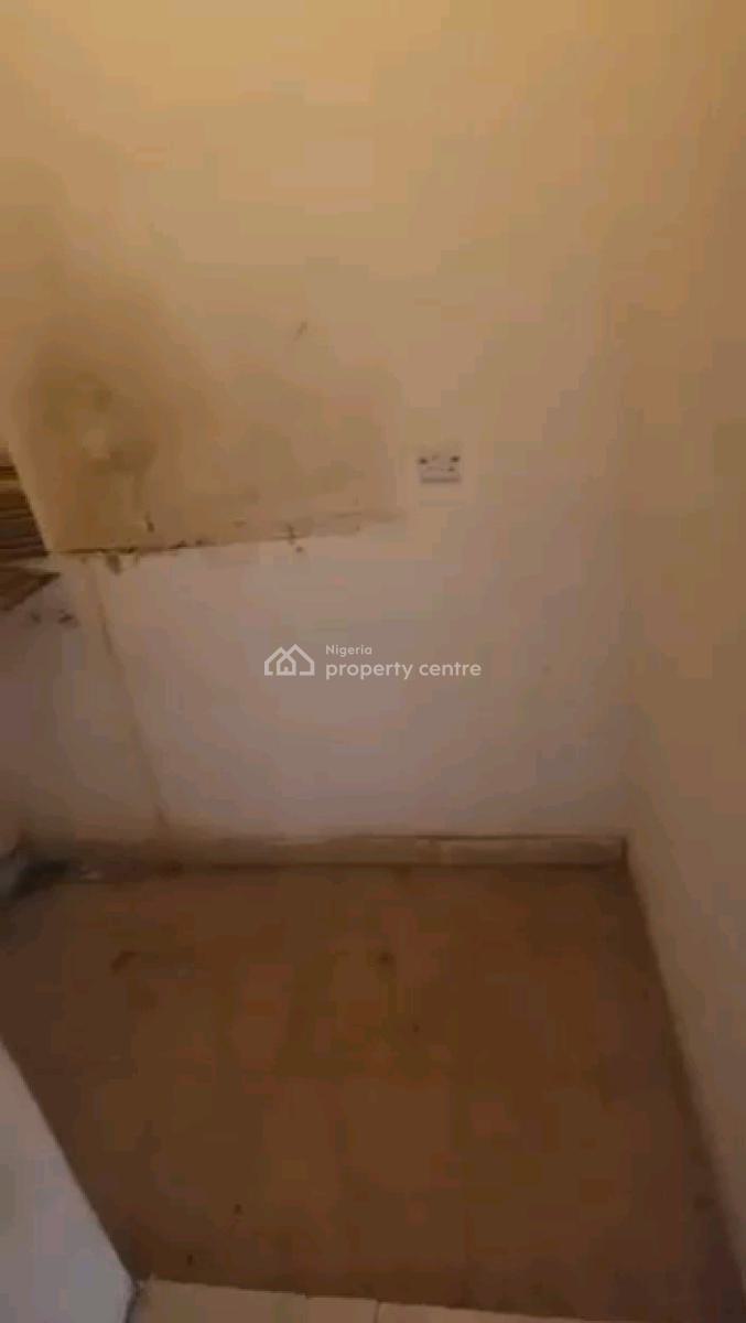 a Relatively New and Decent Roomself Contain, Upstairs, Off Market Street, Shomolu, Lagos, Self Contain (single Rooms) for Rent