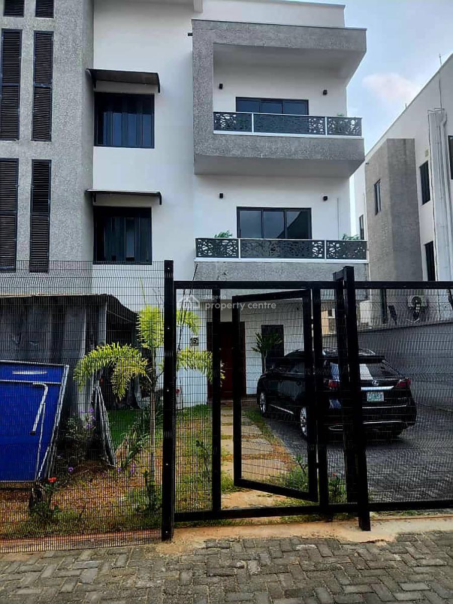 Luxury 4 Bedroom Terrace Duplex.  Family Lounge   Luxury Design, Parkview, Ikoyi, Lagos, Terraced Duplex for Rent