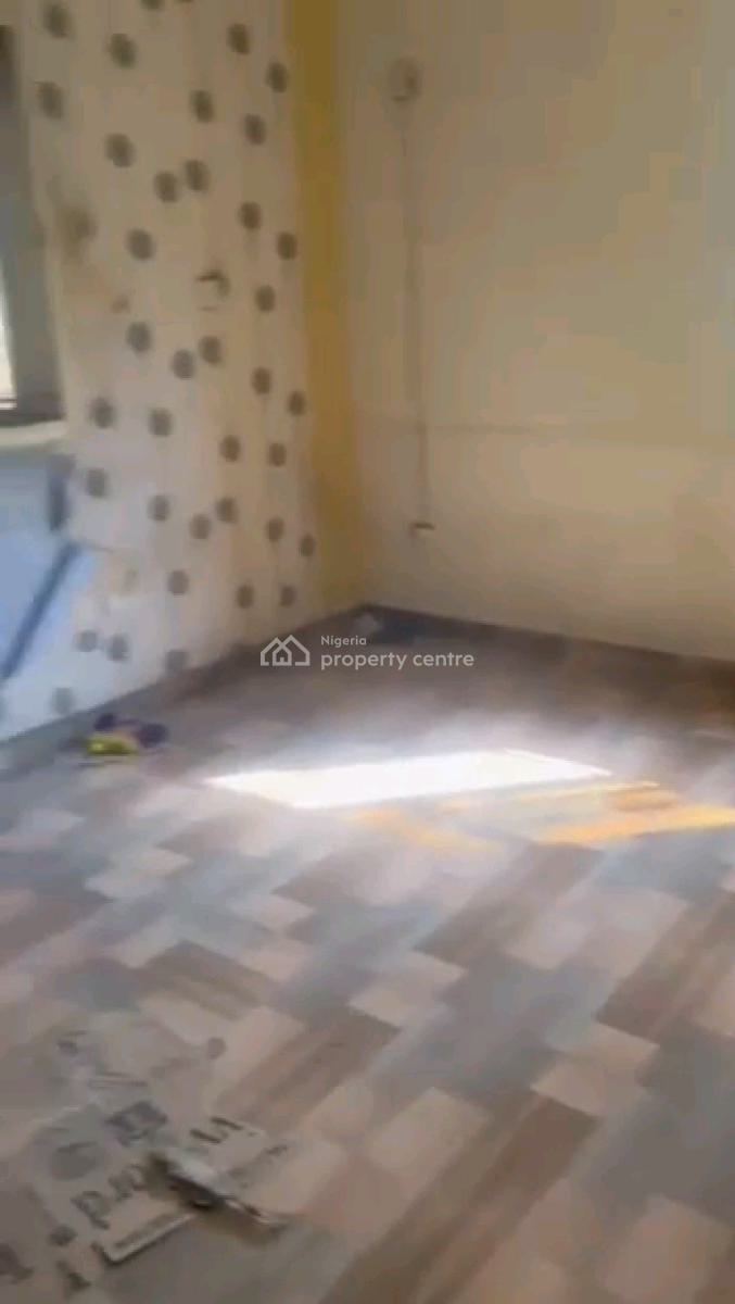 Renovated Decent 4 Units 3 Bedroom Up, Pedro, Gbagada, Lagos, Flat / Apartment for Rent