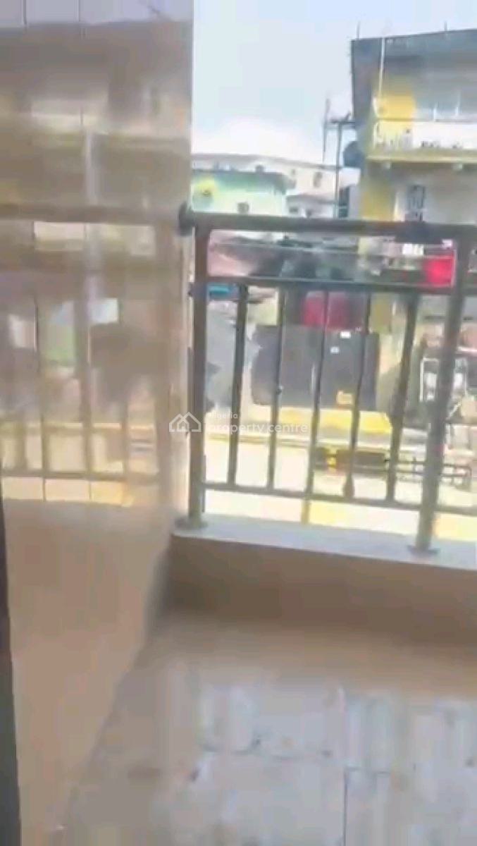 Renovated Decent 4 Units 3 Bedroom Up, Pedro, Gbagada, Lagos, Flat / Apartment for Rent