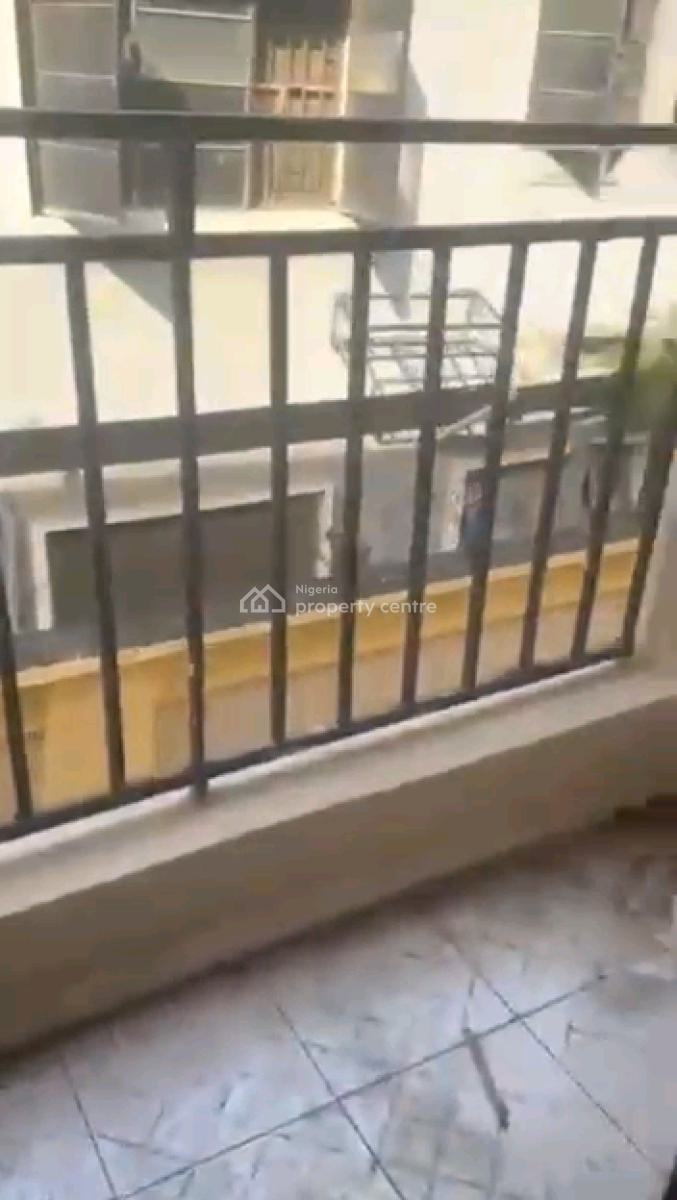 Renovated Decent 4 Units 3 Bedroom Up N Ground Flat, Pedro, Gbagada, Lagos, Flat / Apartment for Rent