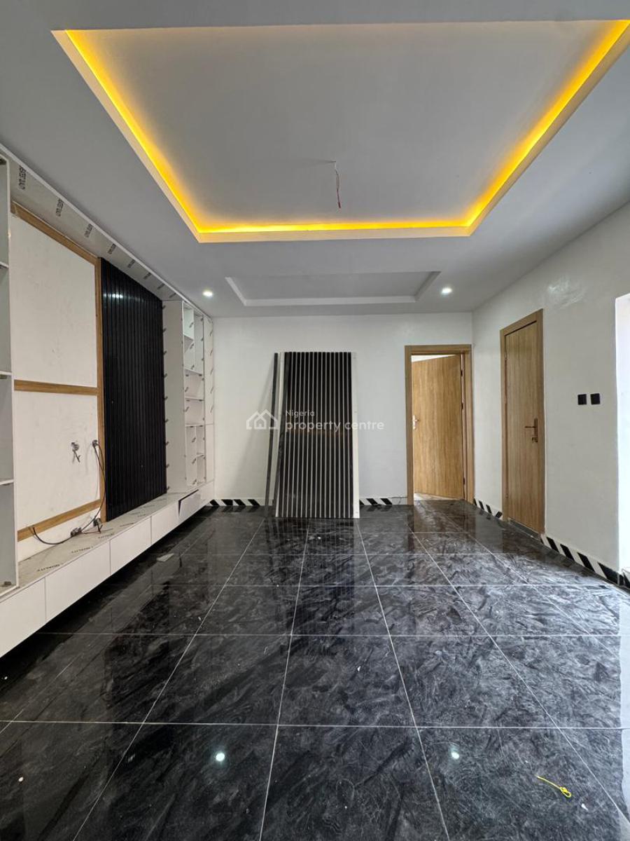 Two Bedroom Apartment, Igbo Efon Lekki Lagos, Lekki, Lagos, Flat / Apartment for Sale