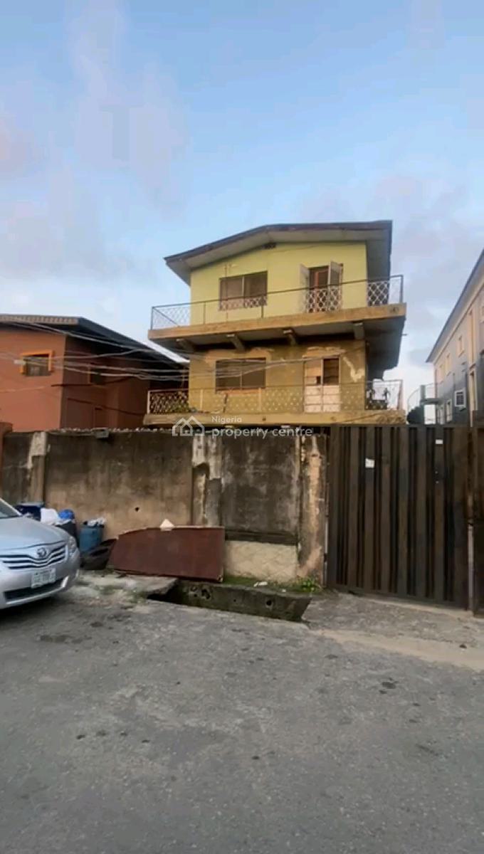 Demolishable Building (6 Units 2 Bedroom Flat) on Dry Land, Alh Jimoh Oladehinde, Ifako, Gbagada, Lagos, Block of Flats for Sale