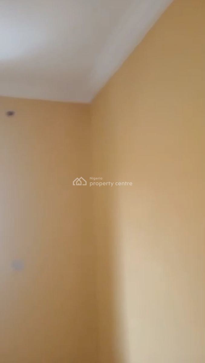 Newly Renovated 2bedroom Flat in a Good Location, Iyana Ipaja, Iyana Ipaja, Ipaja, Lagos, Flat / Apartment for Rent