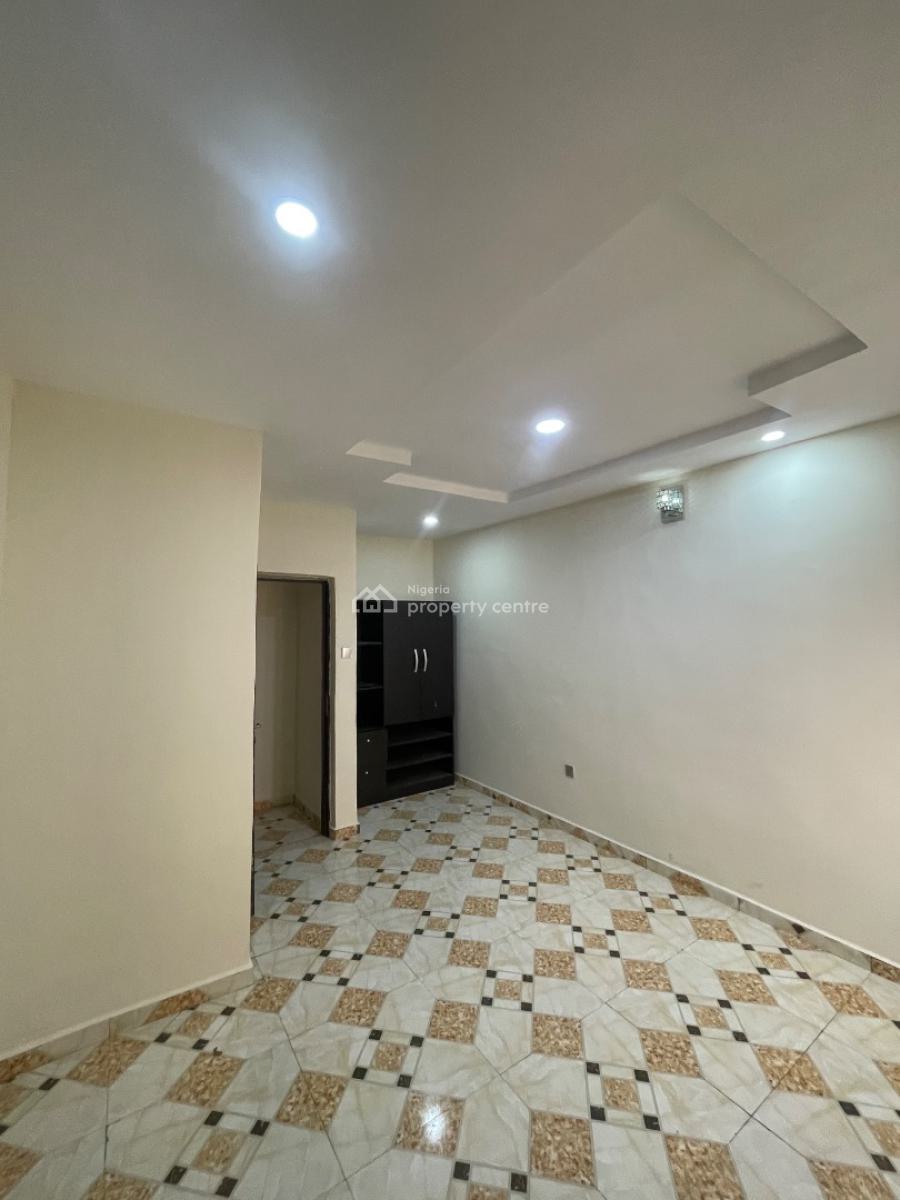 3 Bedroom Duplex in an Estate, Silverland Estate, Sangotedo, Ajah, Lagos, Terraced Duplex for Rent