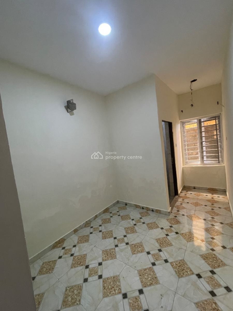 3 Bedroom Duplex in an Estate, Silverland Estate, Sangotedo, Ajah, Lagos, Terraced Duplex for Rent