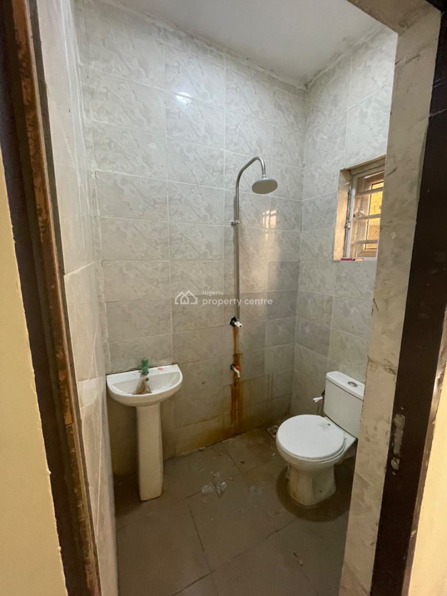 3 Bedroom Duplex in an Estate, Silverland Estate, Sangotedo, Ajah, Lagos, Terraced Duplex for Rent