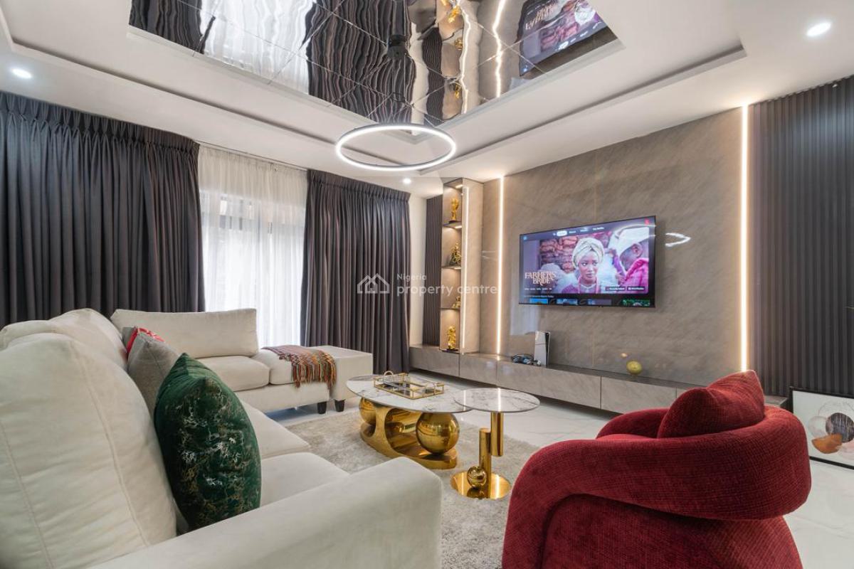 Luxury 2 Bedroom Luxury Apartment with Snooker, Ps5, Gym, Lekki Phase 1, Lekki, Lagos, Flat / Apartment Short Let
