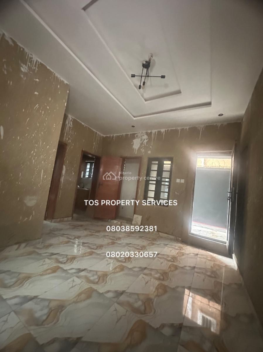 Lovely Miniflat + 2 Toilets, Car Park, Yaba, Yaba, Lagos, Mini Flat (room and Parlour) for Rent